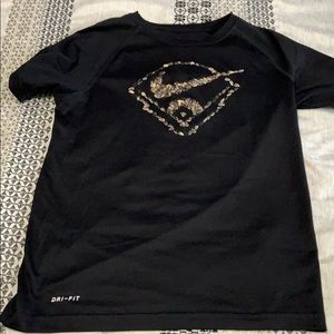 Boys Nike baseball t-shirt